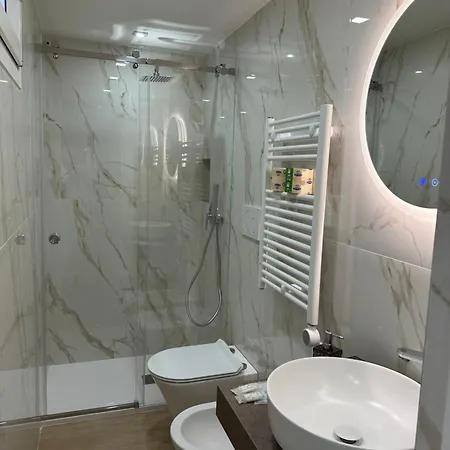 Beata Elia Loft Bari