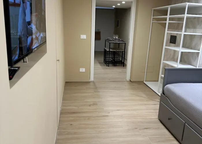 Beata Elia Loft * バーリ