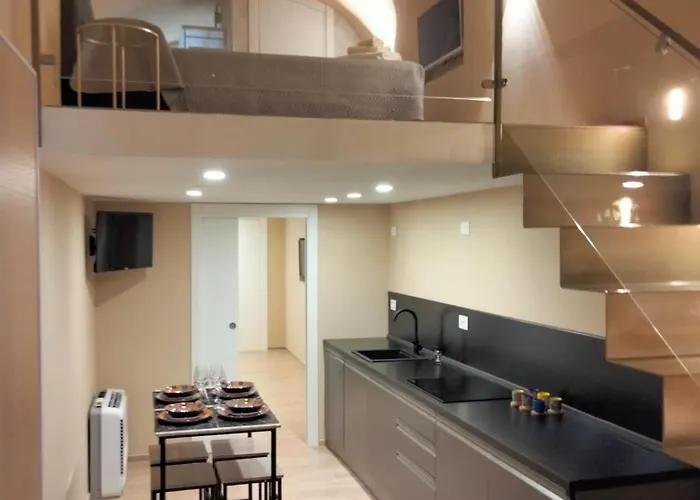 Beata Elia Loft * バーリ